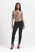 תמונת כל הלוק של MOCK NECK L/S BODYSUIT
